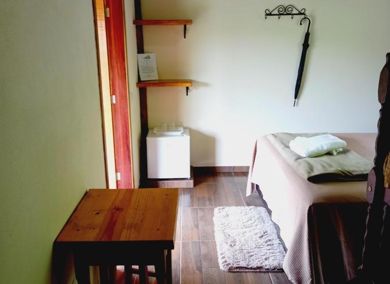 标准三人间, Pousada Estância Das Cachoeiras