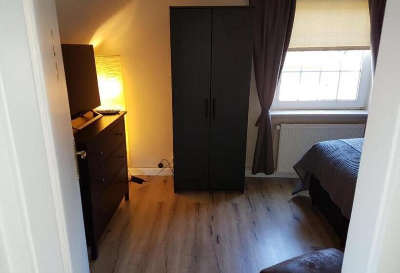 Standard room with outdoor bath, Pension Heidschnucke