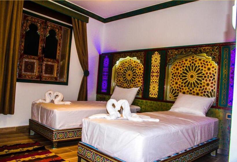 Номер Стандарт, Riad Azemmat