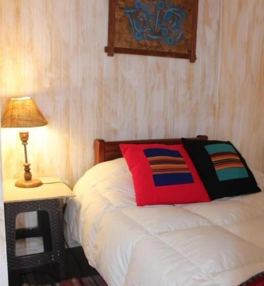 اتاق استاندارد یک نفره, Hostal Ayni