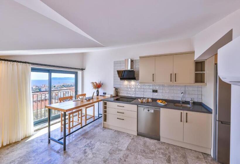 סוויטת דלוקס נוף לים, Sole Vista Homes