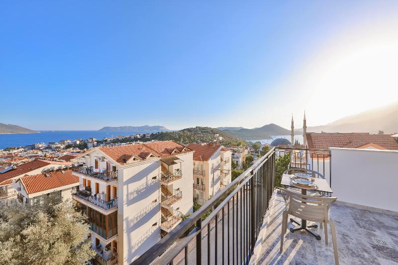סוויטה נוף לים, Sole Vista Homes