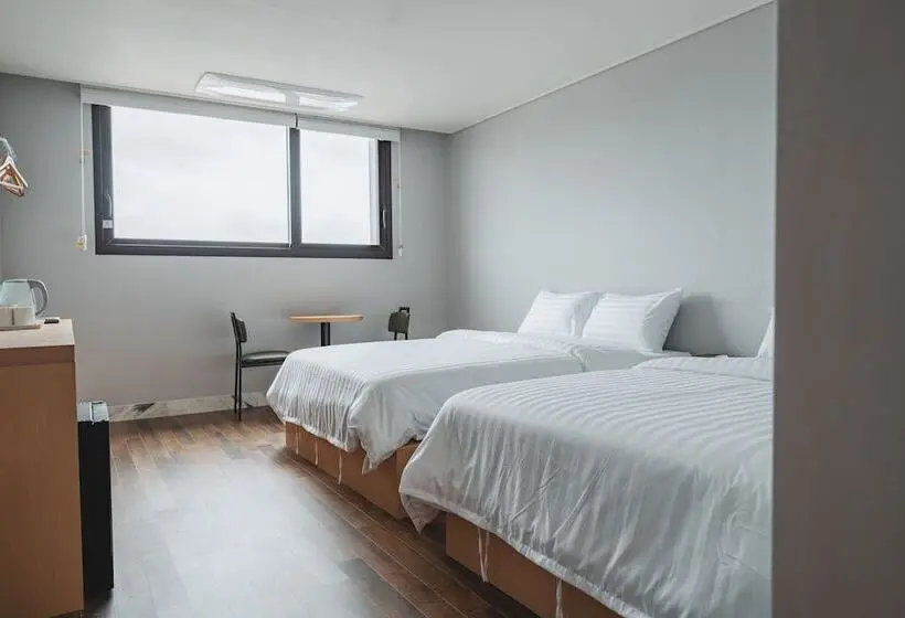 اتاق استاندارد, Aroomi Hotel Hyupjae