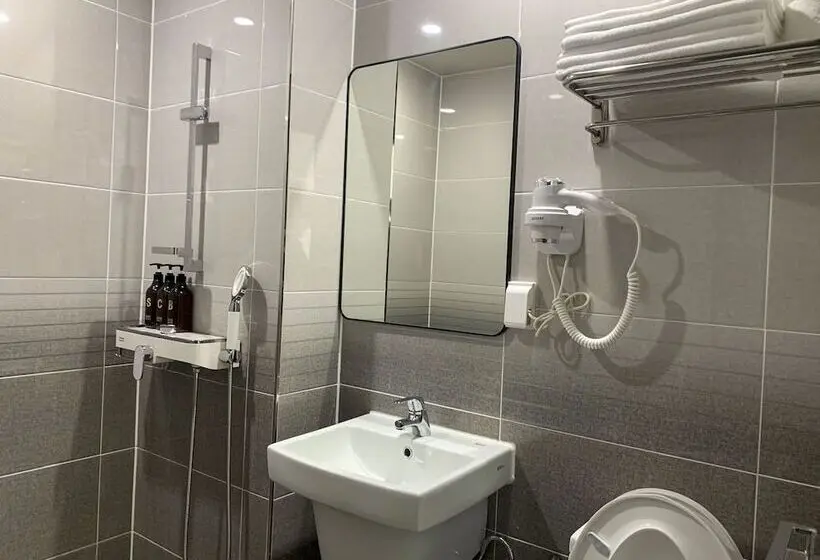 اتاق استاندارد سه نفره, Aroomi Hotel Hyupjae