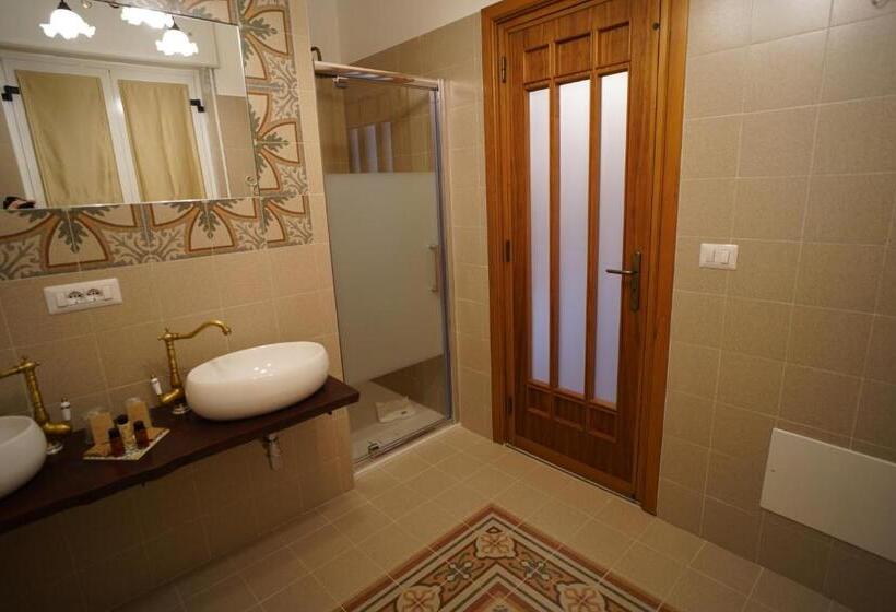 اتاق استاندارد با تراس, Bari Antica Boutique B&b