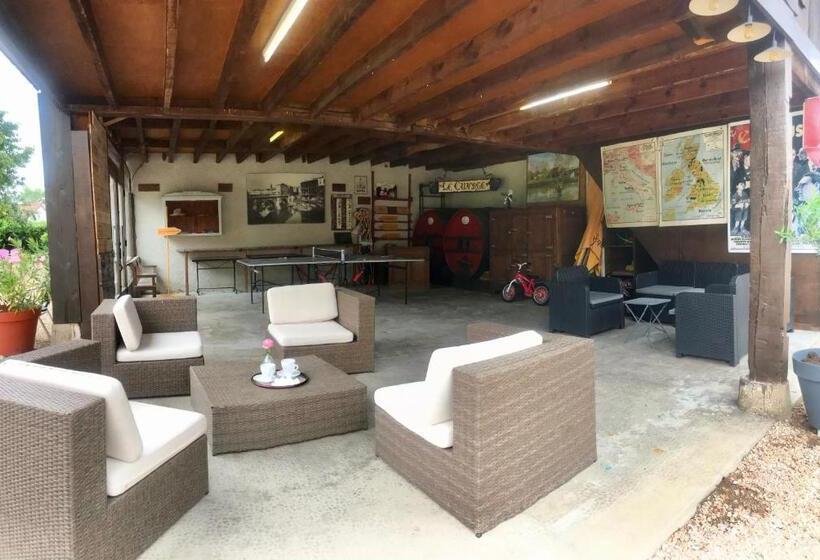 Семейный Номер, Le Clos Fleuri   Maison Vigier