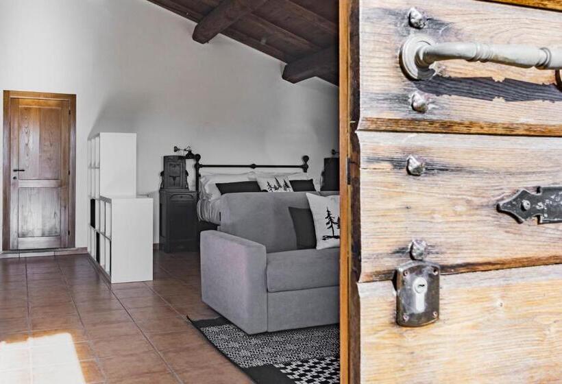 جناح عائلي, Casale Le Brecce B&b