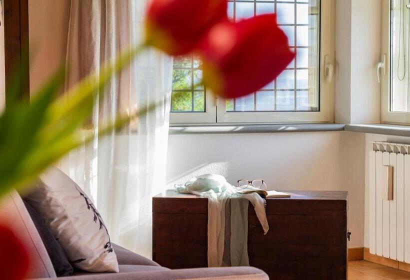 جناح عائلي, Casale Le Brecce B&b