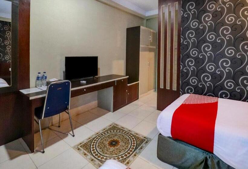 غرفة ديلوكس عائلية, Collection O 90564 Hotel Merangin Syariah