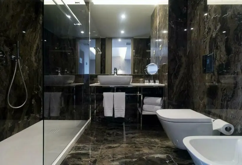 اتاق استاندارد, Oca Oriental Porto