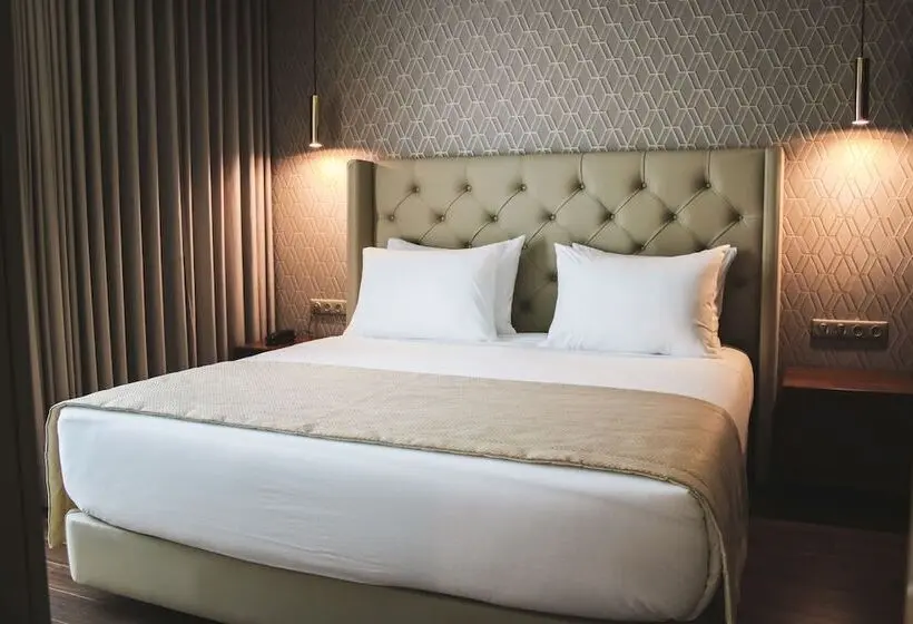 اتاق استاندارد, Oca Oriental Porto