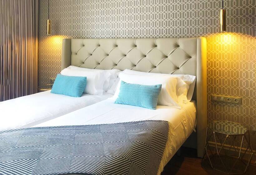 스탠다드 트리플 룸, Oca Oriental Porto