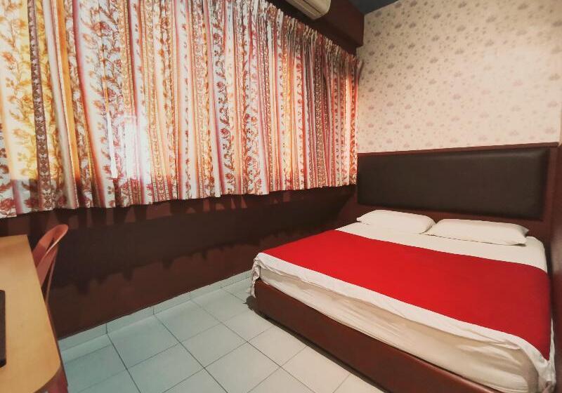 חדר סטנדרט, Spot On 90305 Hen Hen