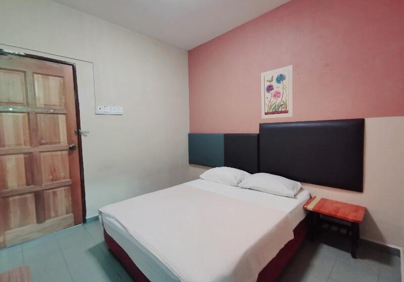 חדר סטנדרט, Spot On 90305 Hen Hen