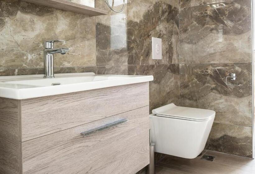 Triple Room Sea View, Wait  N Sea