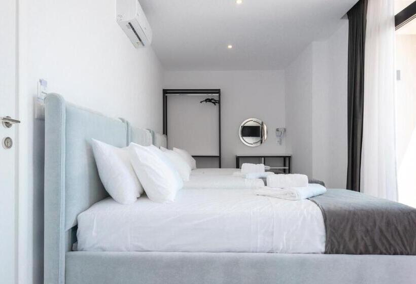 Triple Room Sea View, Wait  N Sea