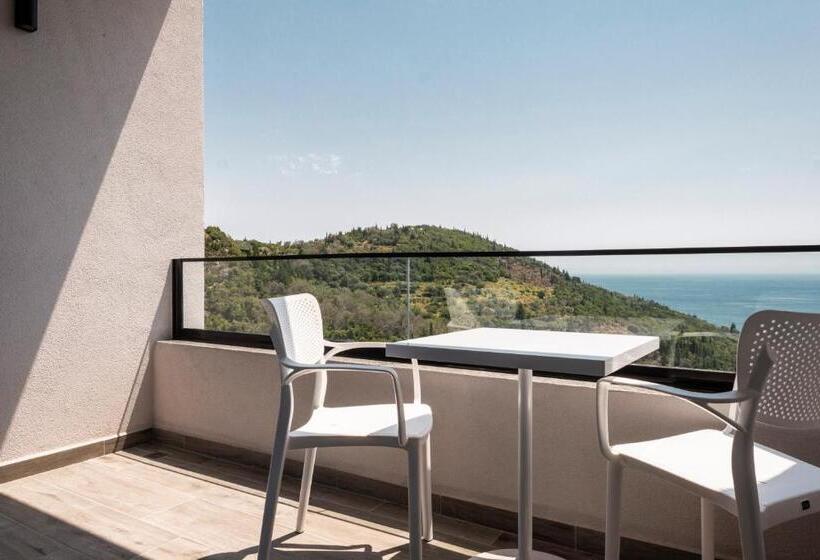 חדר דלוקס עם מרפסת, Wait  N Sea