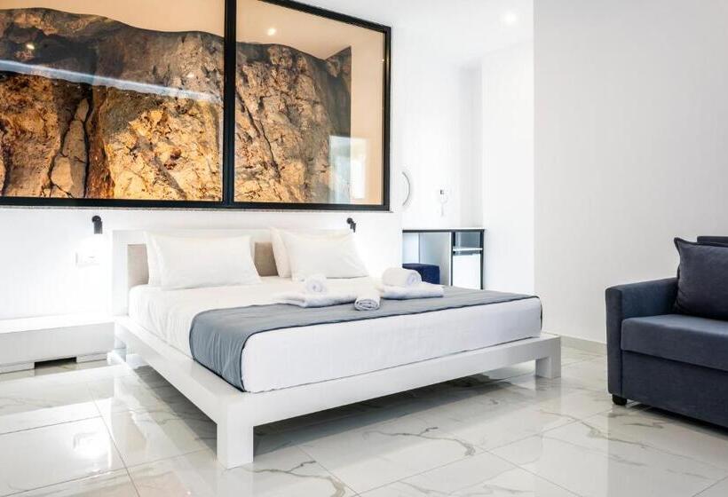 חדר דלוקס עם מרפסת, Wait  N Sea