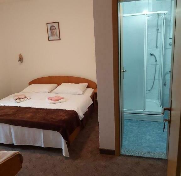 اتاق استاندارد, Anđela