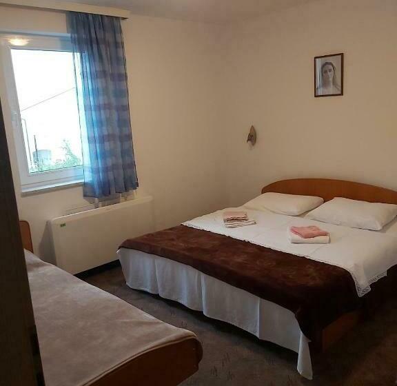 اتاق استاندارد, Anđela