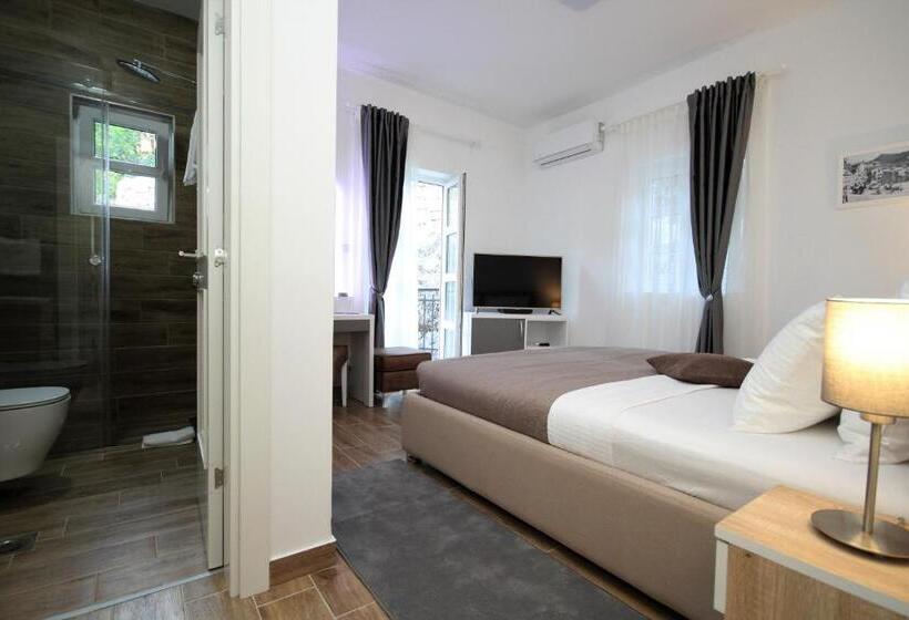 اتاق استاندارد, Skala Luxury Rooms