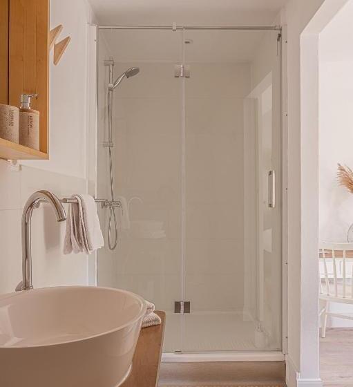 이코노미 룸, Cent Trente