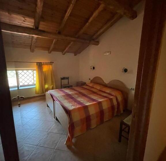 标准间, Il Noceto Dell'etna