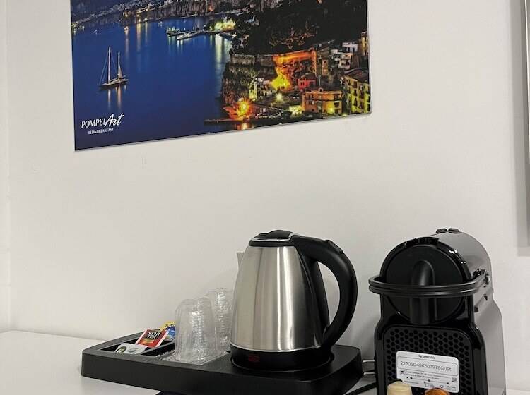 חדר סטנדרט לארבעה, Pompei Art