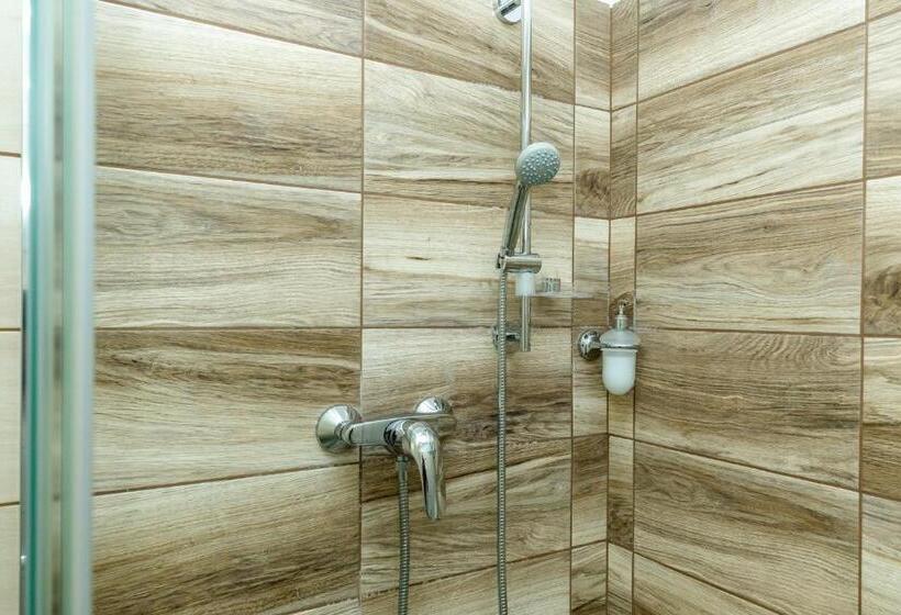 スイート, Servita Udvarház Eger