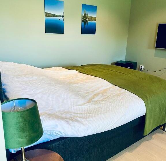 חדר דלוקס, Enkegården Gårdshotell