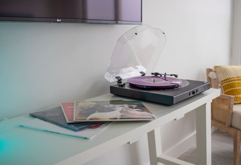 豪华海景房, Falmouth Tides