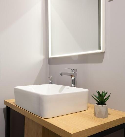 חדר סטנדרט, Joyme