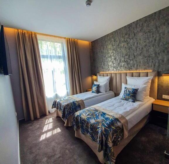 חדר סטנדרט, Joyme