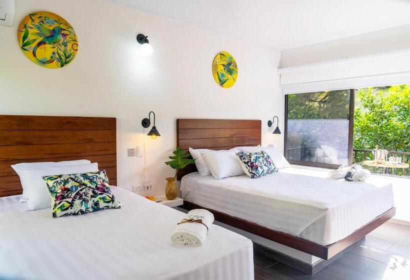 バルコニー付きスタンダードトリプルルーム, Nana