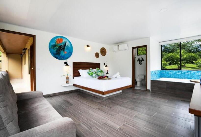 ハイドロマッサージバス付きスイート, Nana