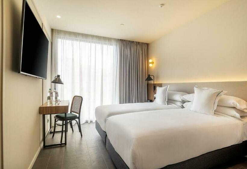 اتاق استاندارد, Livvo Lumm