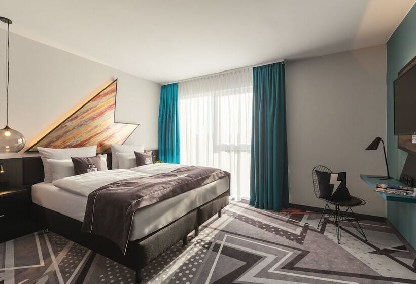 اتاق سوپریور سه تخته, Holiday Inn The Niu, Flash Berlin Charlottenburg, An Ihg