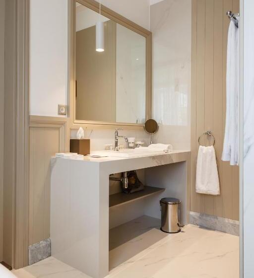 سوئیت با تخت بزرگ, Villa Friedheim