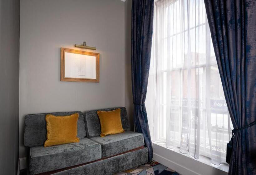 패밀리 룸, Keavan S Port Hotel , Dublin