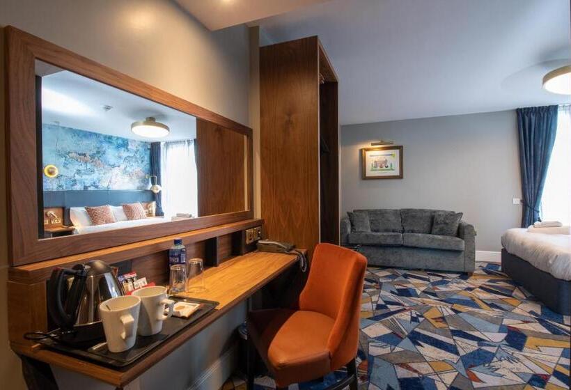 패밀리 룸, Keavan S Port Hotel , Dublin