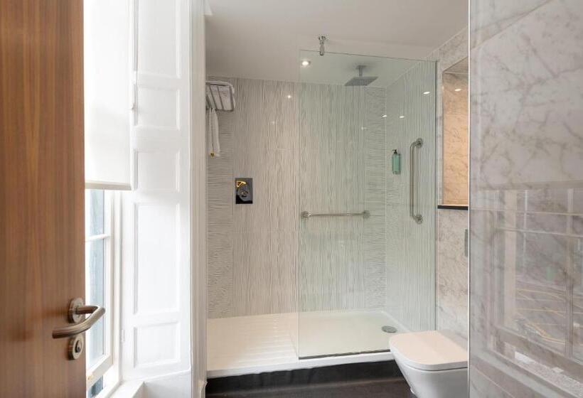 패밀리 룸, Keavan S Port Hotel , Dublin