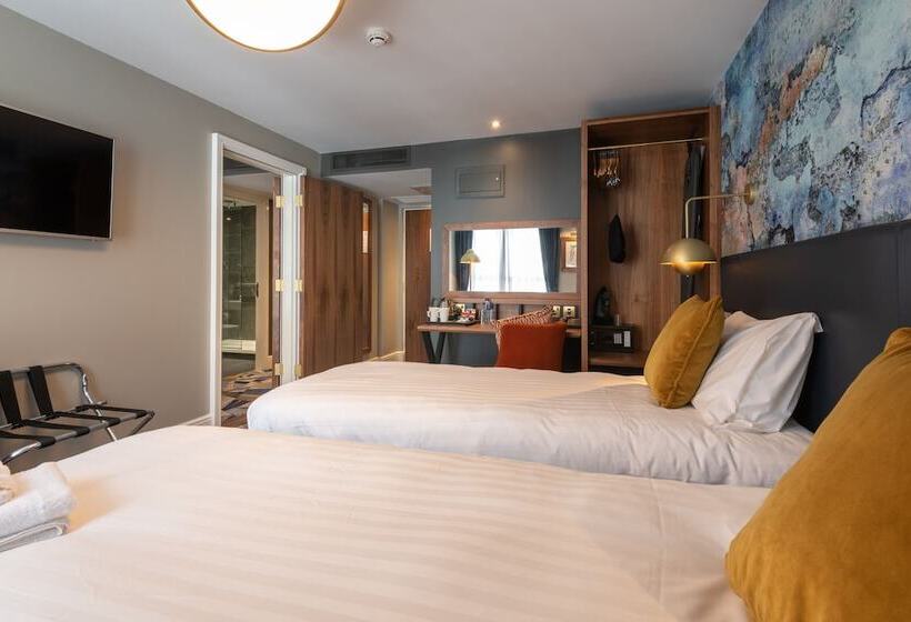패밀리 룸, Keavan S Port Hotel , Dublin