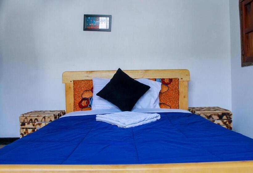 اتاق لوکس یک تخته, Santaviva