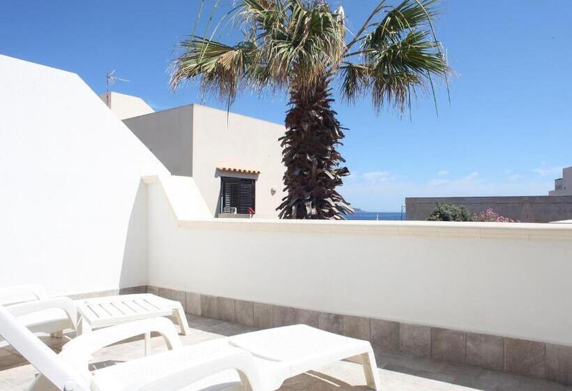 اتاق لوکس با چشمانداز دریا, Casa Maja Rooms & Suites