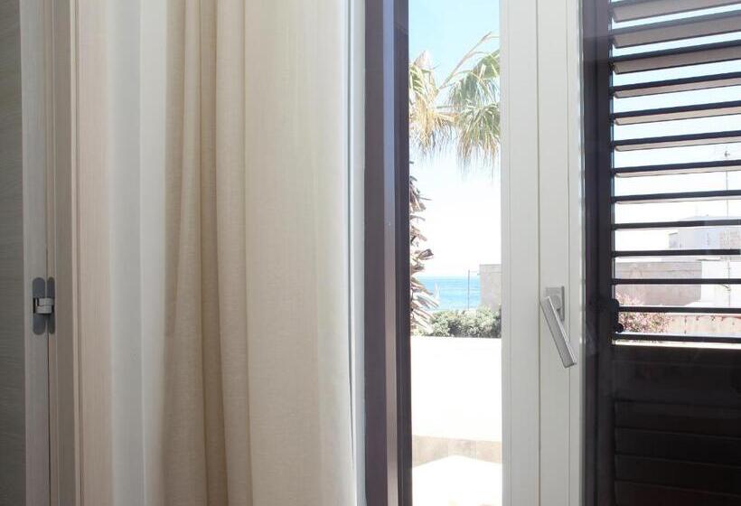 اتاق لوکس با چشم‌انداز دریا, Casa Maja Rooms & Suites