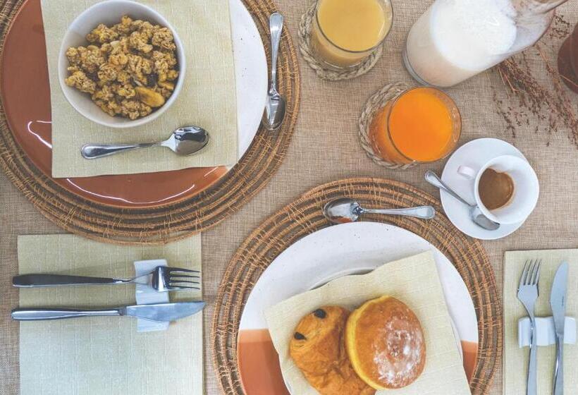 标准间带阳台, Le Dimore Del Borgo Room & Breakfast