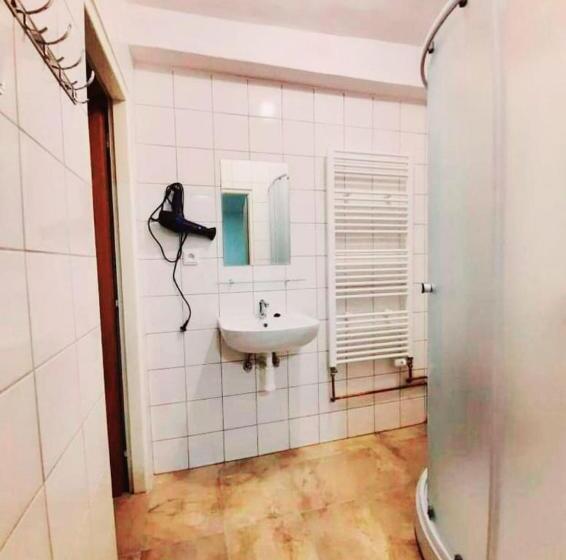 Номер Стандарт, Ubytování U Tranů