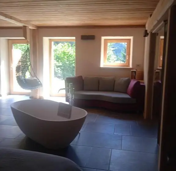 デラックスルーム, Chalet Noèr