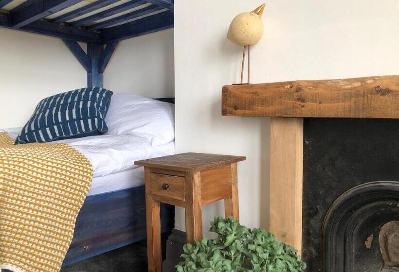 디럭스 패밀리 룸, Cloudzen