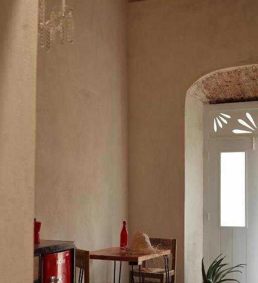 آپارتمان 1 خوابه با بالکن, Fixie Lofts Slow Life Villa